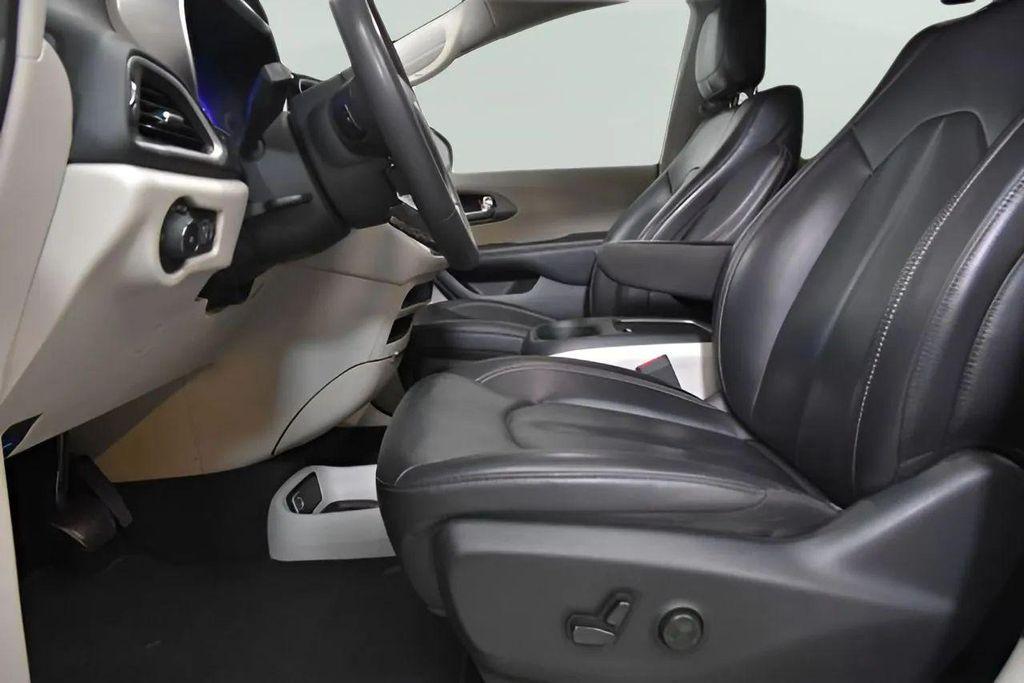 used 2023 Chrysler Pacifica car, priced at $21,720