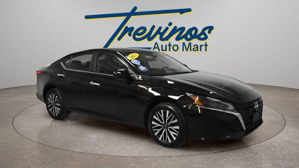 used 2023 Nissan Altima car, priced at $20,998