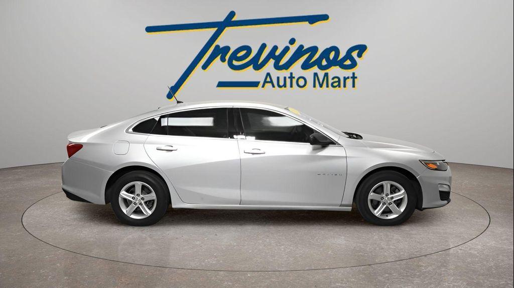 used 2021 Chevrolet Malibu car, priced at $17,000