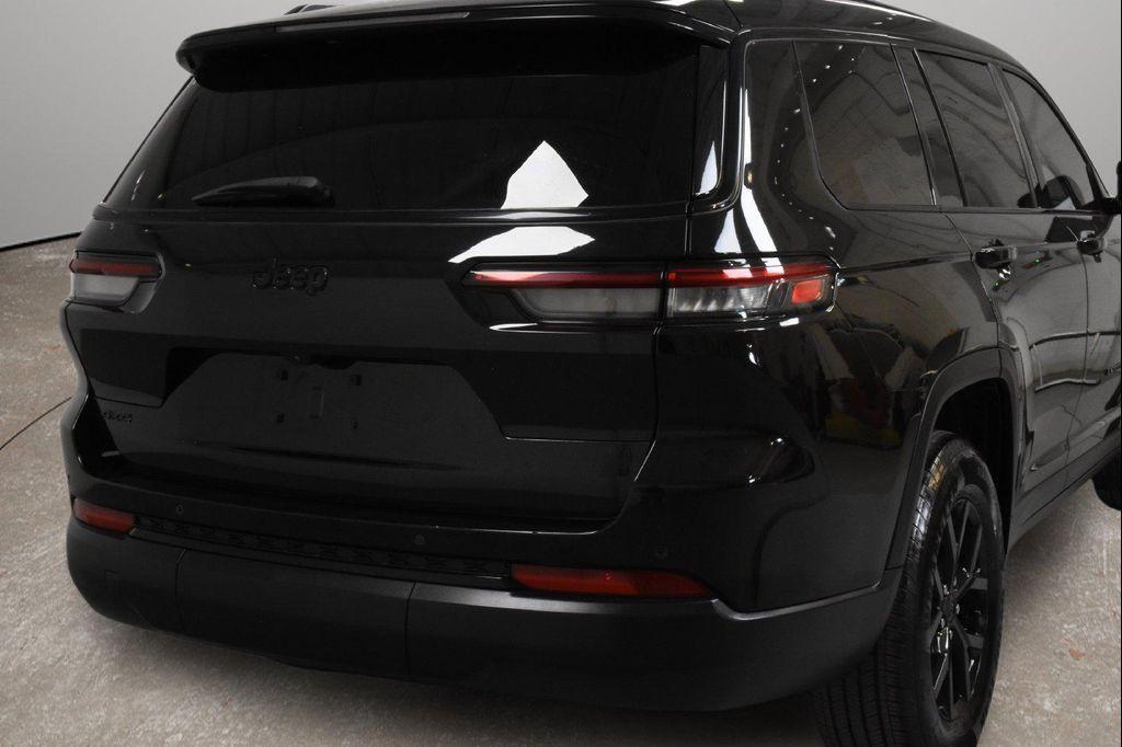 used 2024 Jeep Grand Cherokee L car, priced at $27,940