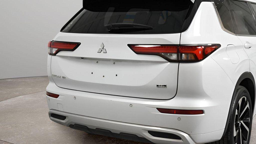 used 2022 Mitsubishi Outlander car, priced at $22,998