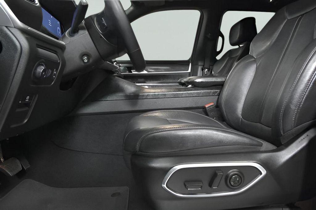 used 2023 Jeep Wagoneer L car, priced at $37,995