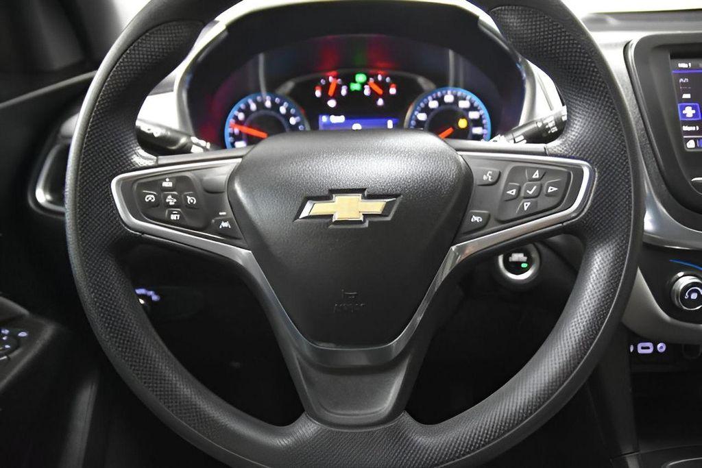 used 2022 Chevrolet Equinox car, priced at $19,998