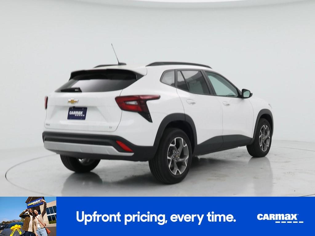 used 2025 Chevrolet Trax car, priced at $24,998