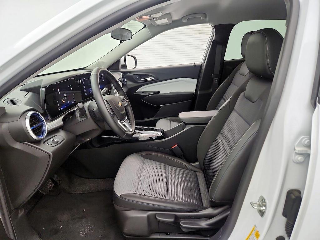 used 2025 Chevrolet Trax car, priced at $24,998