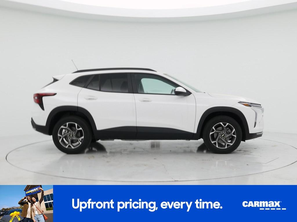 used 2025 Chevrolet Trax car, priced at $24,998
