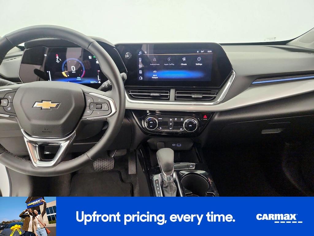 used 2025 Chevrolet Trax car, priced at $24,998