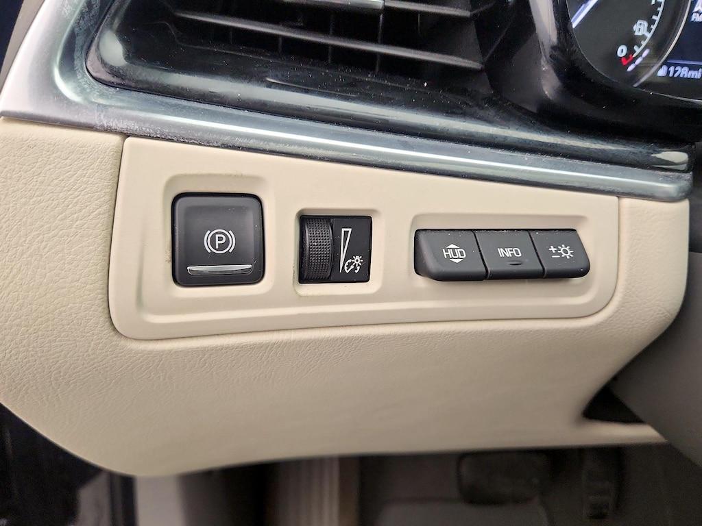 used 2021 Cadillac XT6 car, priced at $31,998