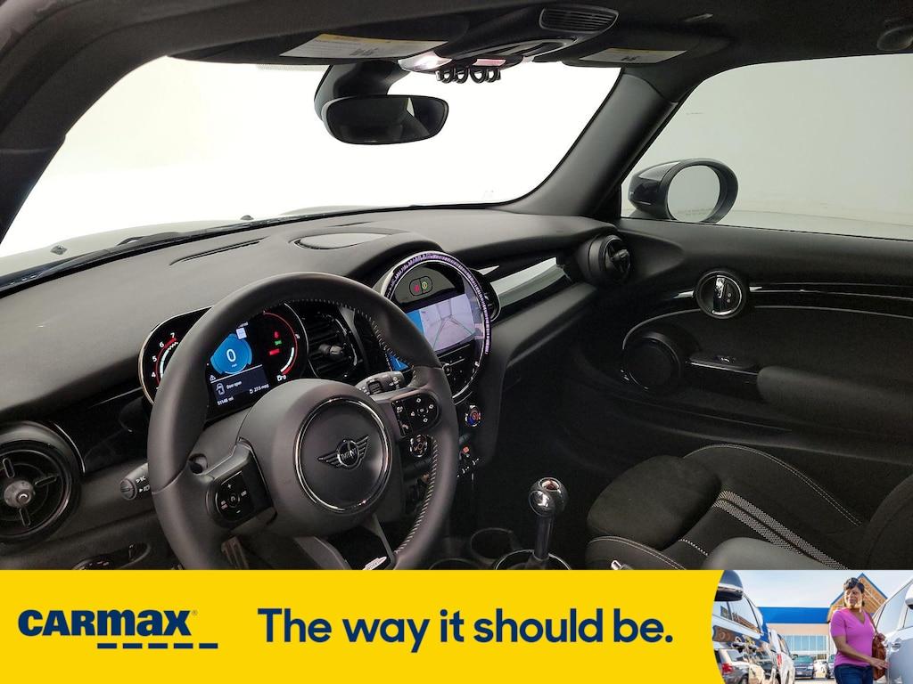 used 2022 MINI Hardtop car, priced at $23,998