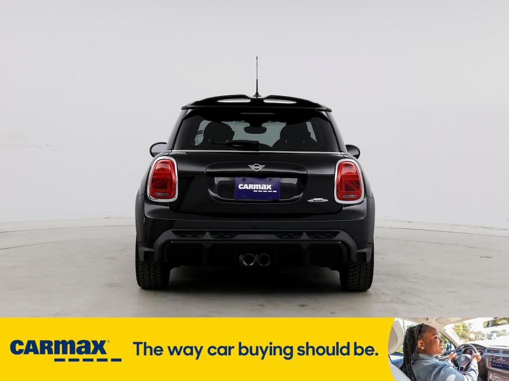 used 2022 MINI Hardtop car, priced at $23,998