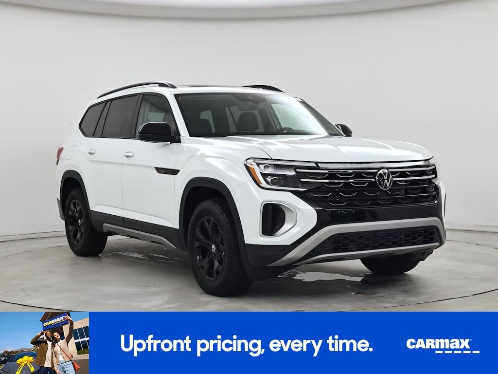 used 2025 Volkswagen Atlas car, priced at $42,998
