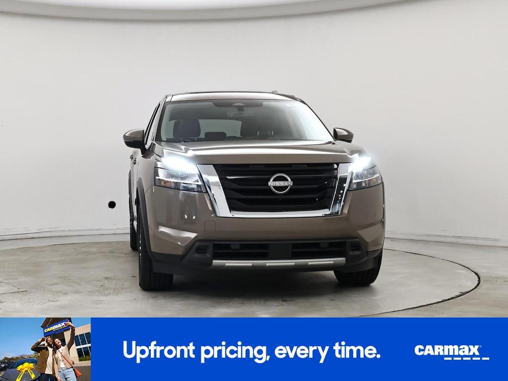 used 2023 Nissan Pathfinder car, priced at $32,998