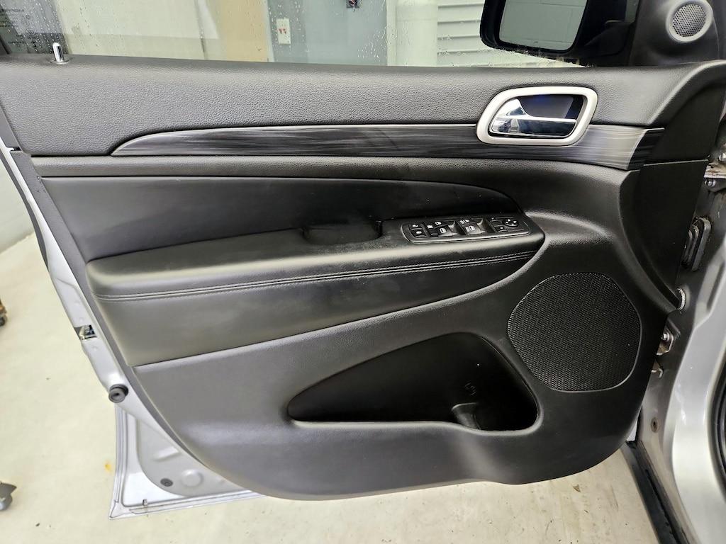 used 2020 Jeep Grand Cherokee car, priced at $23,998