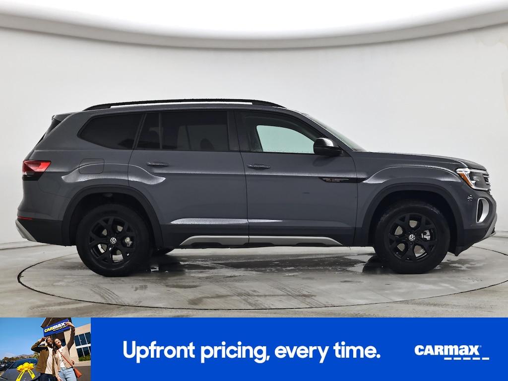 used 2025 Volkswagen Atlas car, priced at $40,998