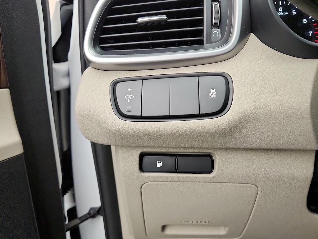 used 2017 Kia Sorento car, priced at $13,998