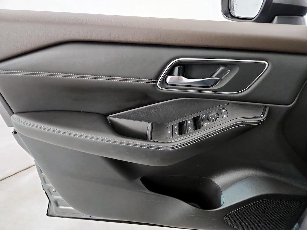 used 2021 Nissan Rogue car, priced at $21,998