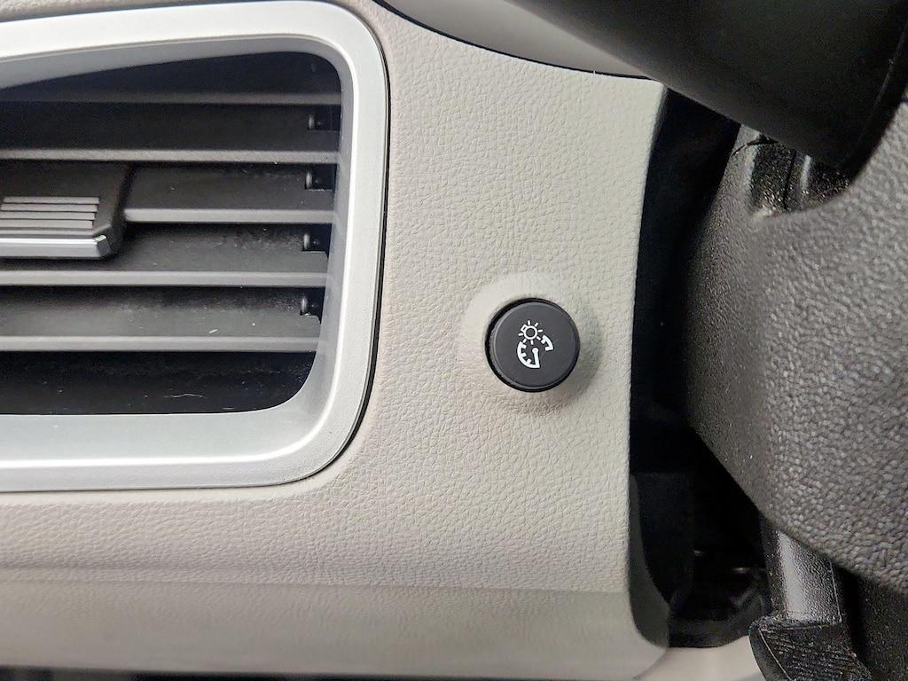 used 2015 Chevrolet Equinox car, priced at $13,998