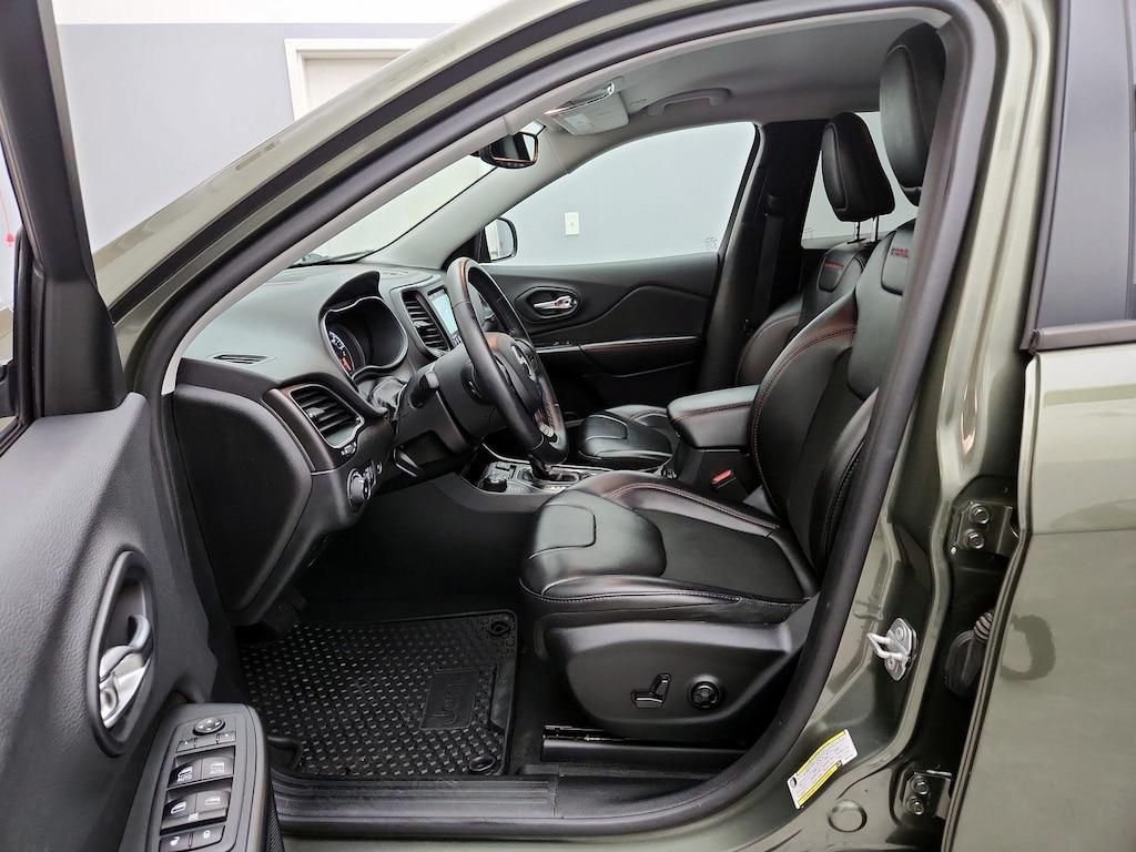 used 2019 Jeep Cherokee car, priced at $19,998