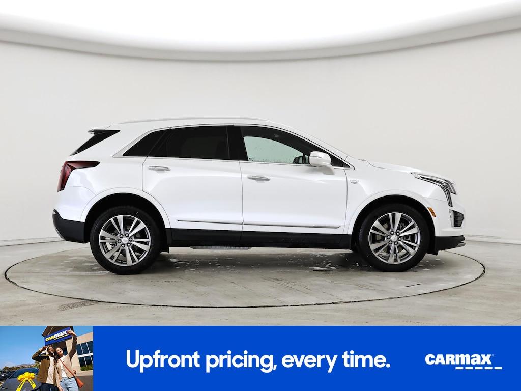 used 2025 Cadillac XT5 car, priced at $37,998