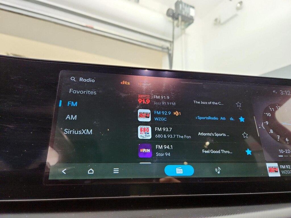 used 2024 Hyundai Santa Fe car, priced at $30,998