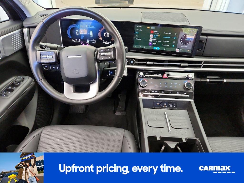 used 2024 Hyundai Santa Fe car, priced at $30,998