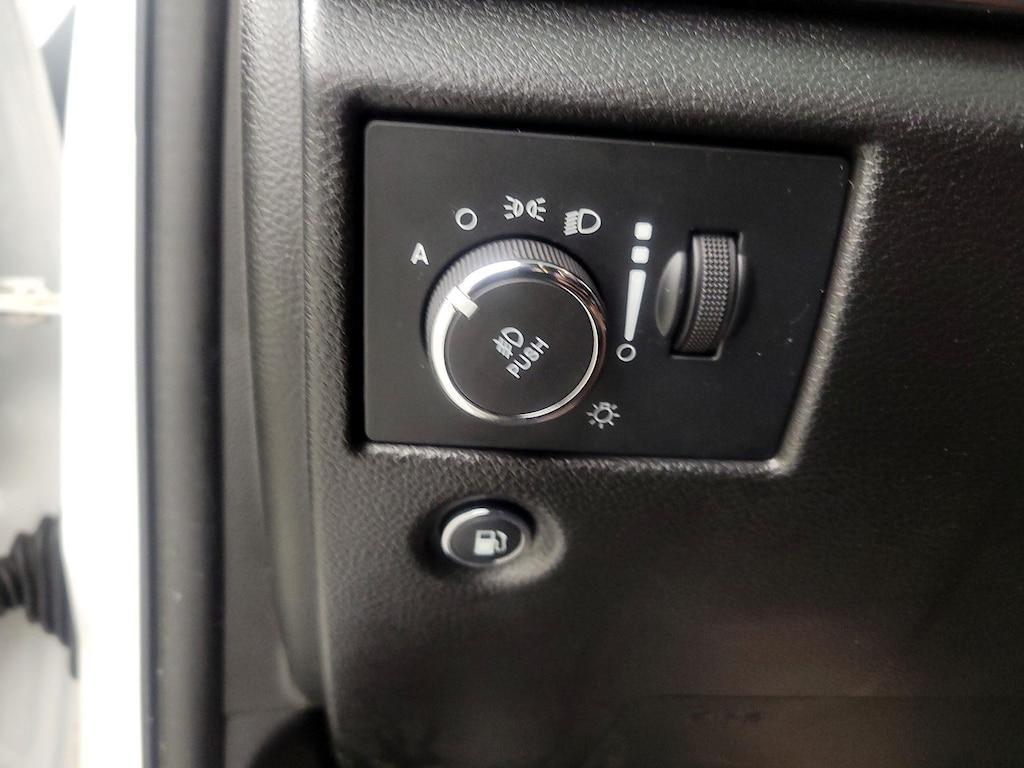 used 2021 Jeep Grand Cherokee car, priced at $23,998