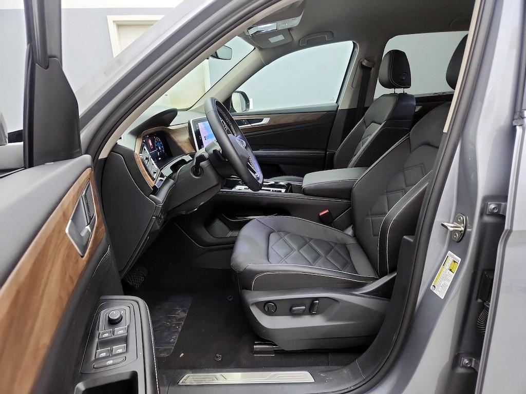 used 2025 Volkswagen Atlas car, priced at $36,998