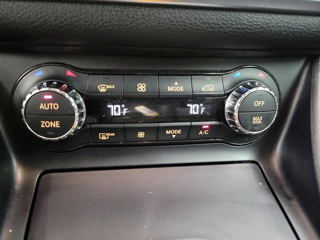 used 2017 Mercedes-Benz GLA 250 car, priced at $17,998