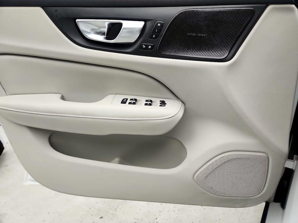 used 2024 Volvo S60 Recharge Plug-In Hybrid car, priced at $37,998