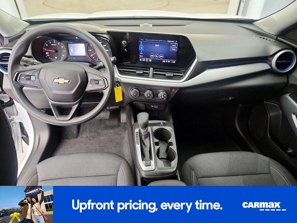 used 2025 Chevrolet Trax car, priced at $21,998