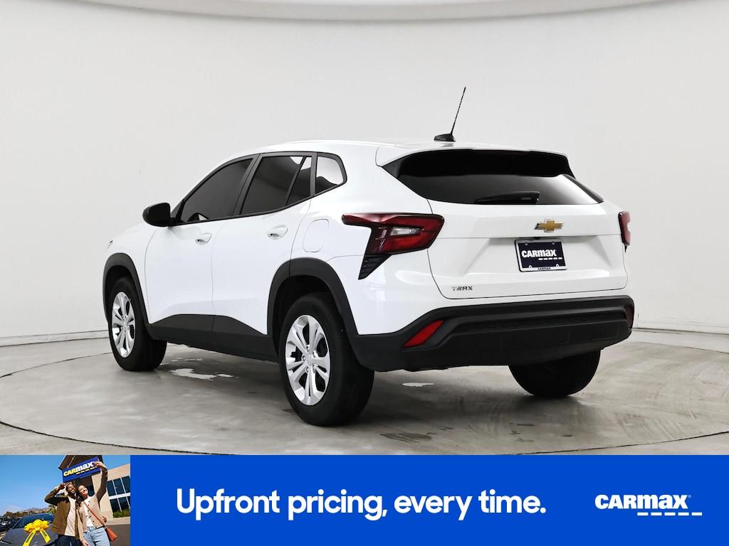 used 2025 Chevrolet Trax car, priced at $21,998