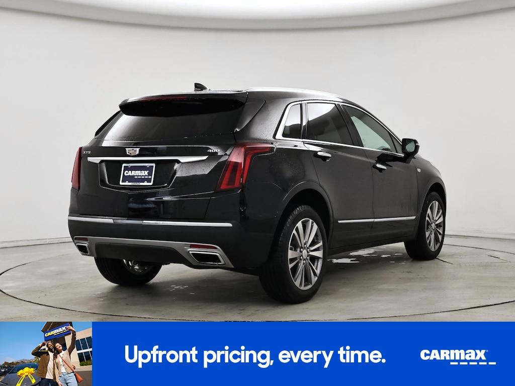 used 2025 Cadillac XT5 car, priced at $35,998