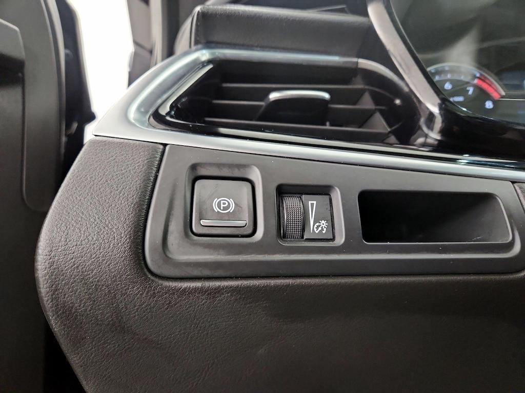 used 2025 Cadillac XT6 car, priced at $40,998