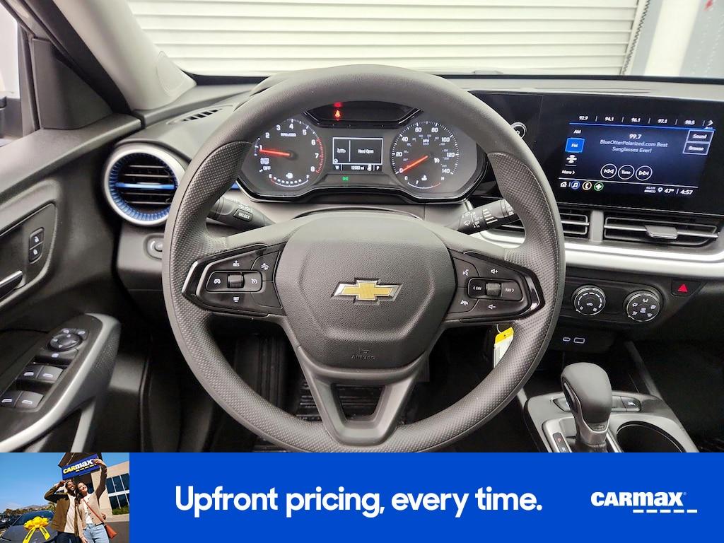used 2025 Chevrolet Trax car, priced at $21,998