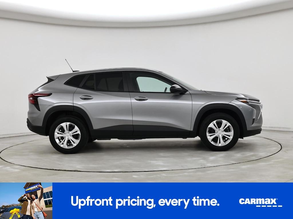 used 2025 Chevrolet Trax car, priced at $21,998