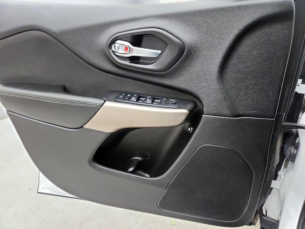 used 2018 Jeep Cherokee car, priced at $16,998