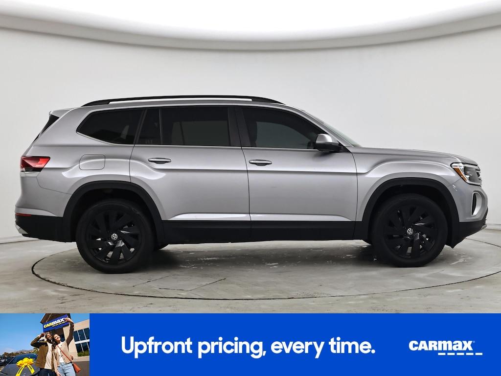 used 2024 Volkswagen Atlas car, priced at $32,998