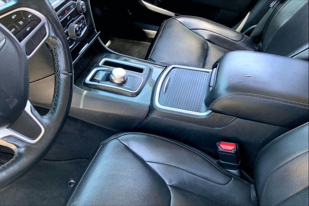 used 2020 Chrysler 300 car, priced at $18,004