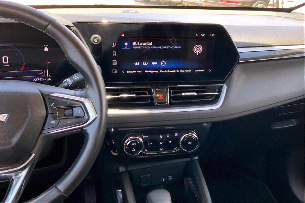used 2025 Chevrolet TrailBlazer car, priced at $23,185