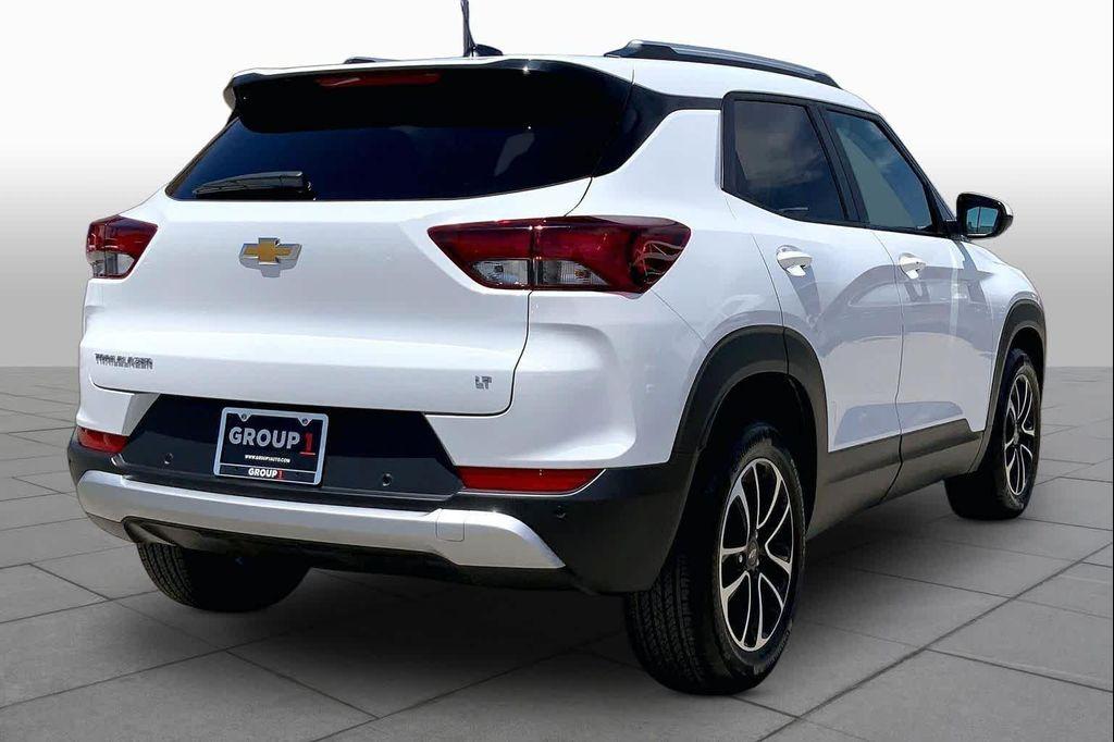 used 2025 Chevrolet TrailBlazer car, priced at $23,185