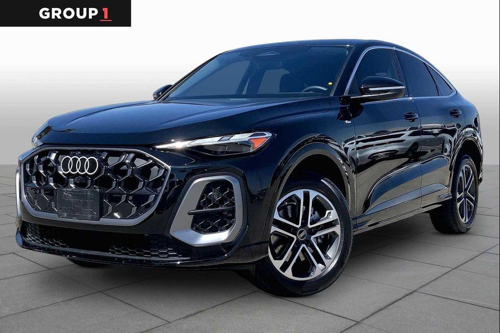 used 2025 Audi Q5 car, priced at $45,700