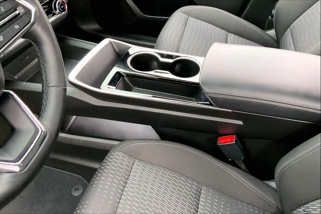 used 2025 Chevrolet Equinox car, priced at $25,429