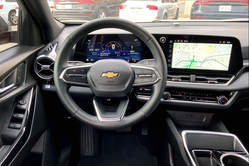 used 2025 Chevrolet Equinox car, priced at $25,429