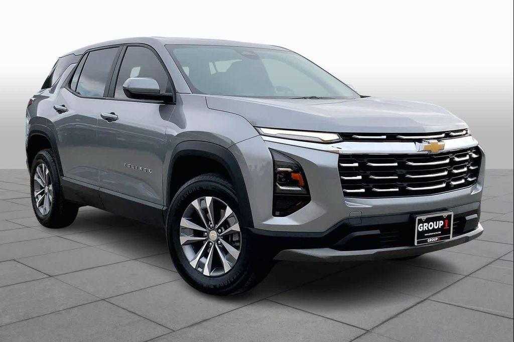 used 2025 Chevrolet Equinox car, priced at $25,429