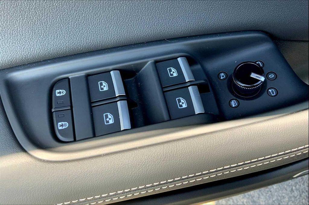 new 2026 Audi Q8 car, priced at $86,300