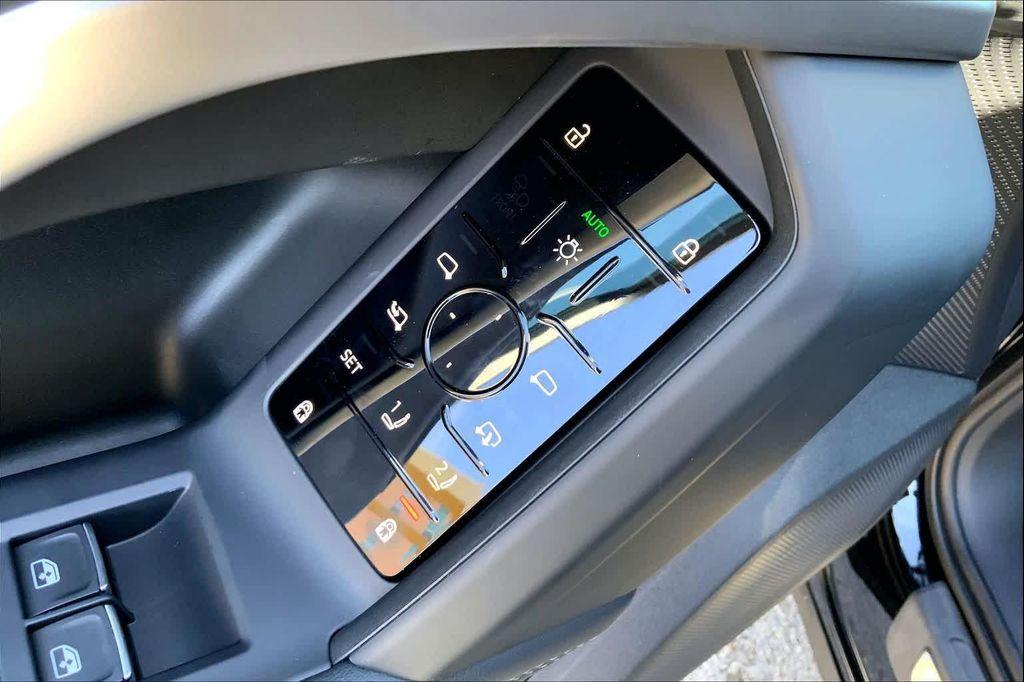 new 2025 Audi Q5 car, priced at $55,756