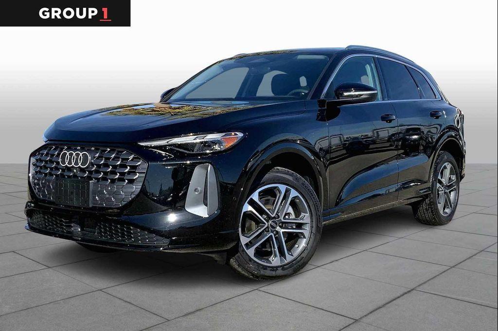 new 2025 Audi Q5 car, priced at $55,756