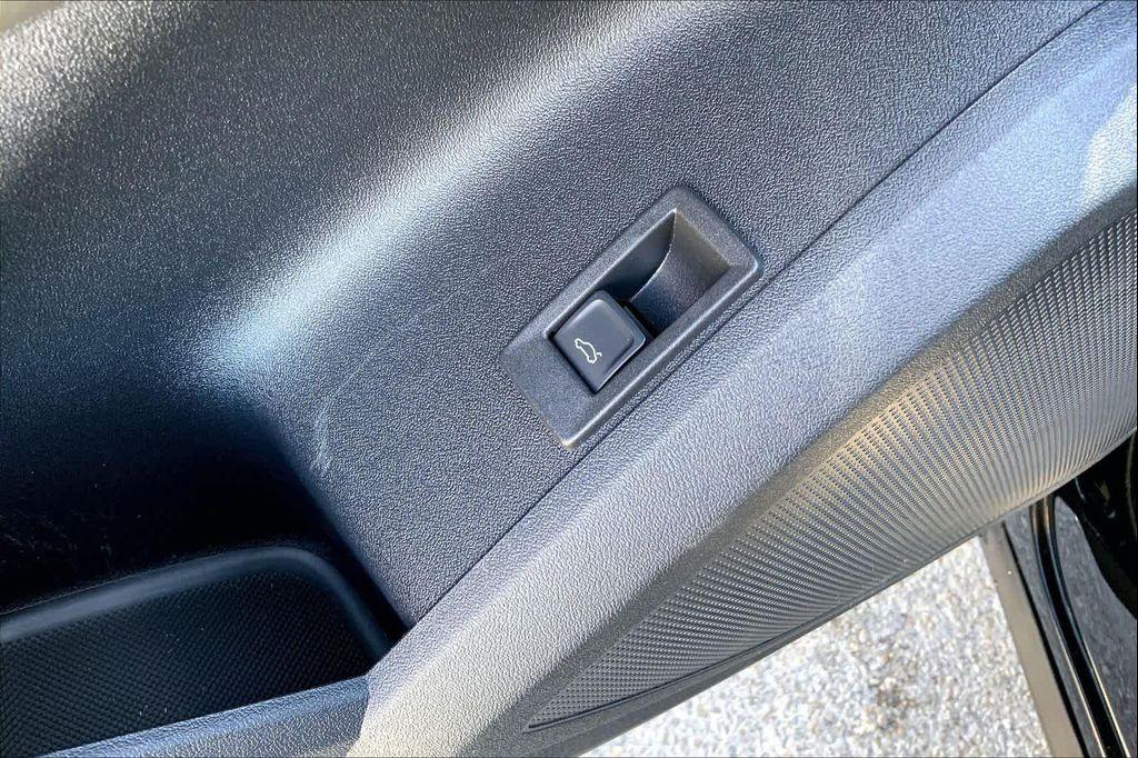 new 2025 Audi Q5 car, priced at $55,756