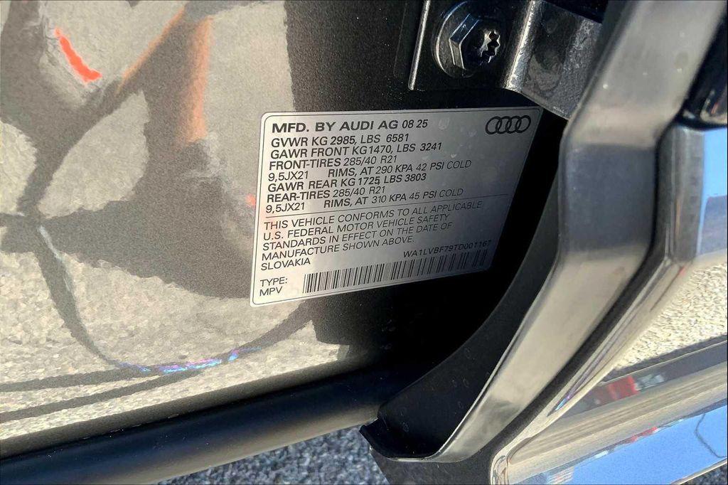 new 2026 Audi Q7 car, priced at $74,380