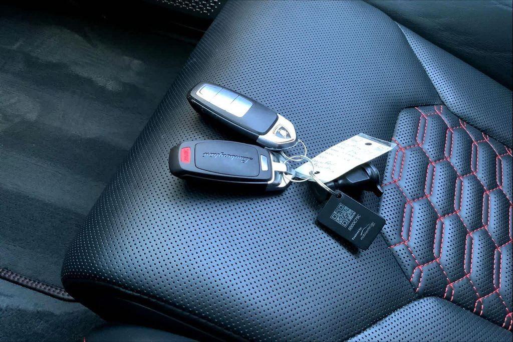 used 2020 Lamborghini Urus car, priced at $184,999